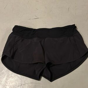 Lululemon Low-Rise Speedups 2.5in Black